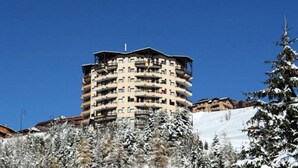 Exterior - Comfortable Apartment Close to the Slopes Balcony (Les Belleville)