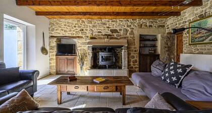 Tel - 7-room House - 150 m2 - Wifi - Garden