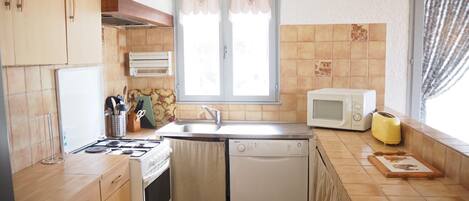 House | Private kitchen