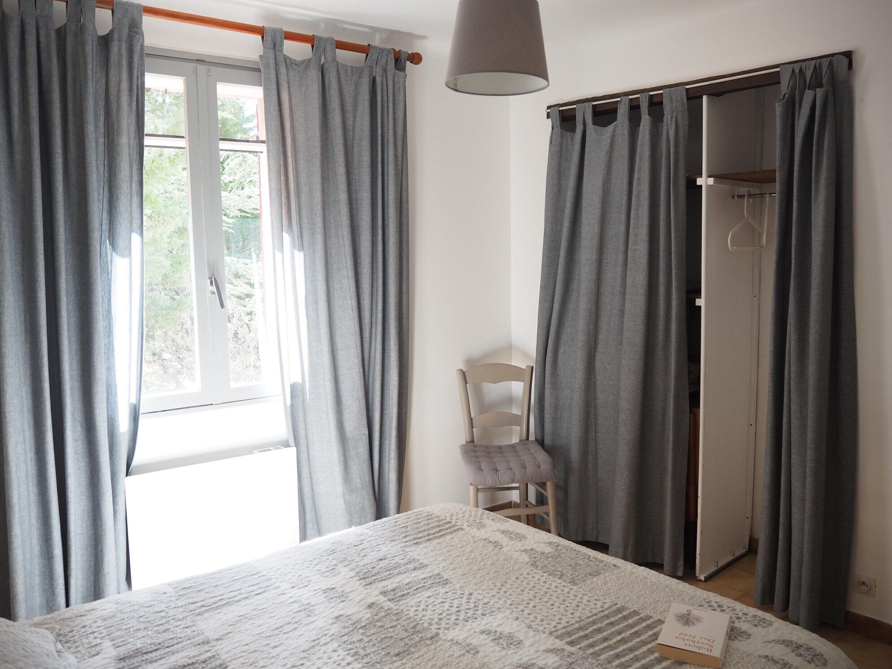 House | 2 bedrooms, individually furnished