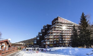 Exterior - Holiday Home in Charvet Near Mont Blanc (Bourg-Saint-Maurice)