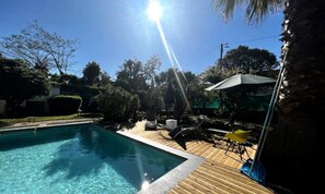 Indoor pool, outdoor pool - House in Antibes With Private Pool (Antibes)