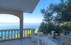 House | Property grounds - House Green Side Sunset- Four Bedroom House With Pool and Sea View (Blato)