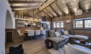 Fireplace - Chalets for 12 People (Les Allues)