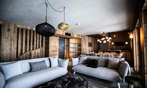 Fireplace - Chalets for 12 People (Les Allues)