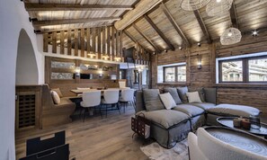 Fireplace - Chalets for 12 People (Les Allues)