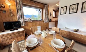 Dining - Apartment on Mont D'arbois Near Ski Lifts (Megeve)