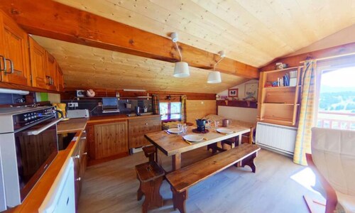 Apartment Near Carrets Ski Slope