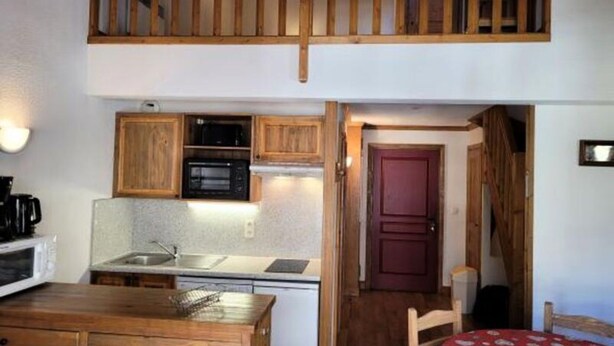 Coffee/tea maker, microwave, dishwasher, electric kettle - Cozy Mezzanine Studio (Bessans)