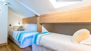 Room - Apartment in Les Haut Lieux With Spa Access (Hauteluce)
