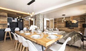 Dining - Marmotte 103 - New Apartment With Breathtaking Views of the Slopes (Bonneval-sur-Arc)