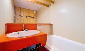 Bathroom - ST 4P 22m2 5TH Floor South/view (Les Belleville)