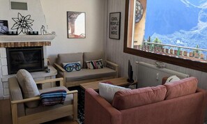 Living area - Three-room Apartment for 6/7 People With a Breathtaking View Facing South (Orcieres)