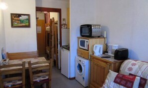 Interior - Apartment in Valfrejus Near Ski Lifts (Modane)