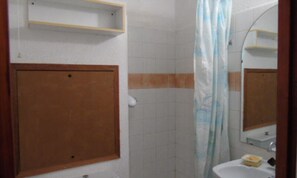 Bathroom - Apartment in Valfrejus Near Ski Lifts (Modane)