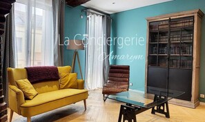 Interior - Apartments for 4 People (Ault)