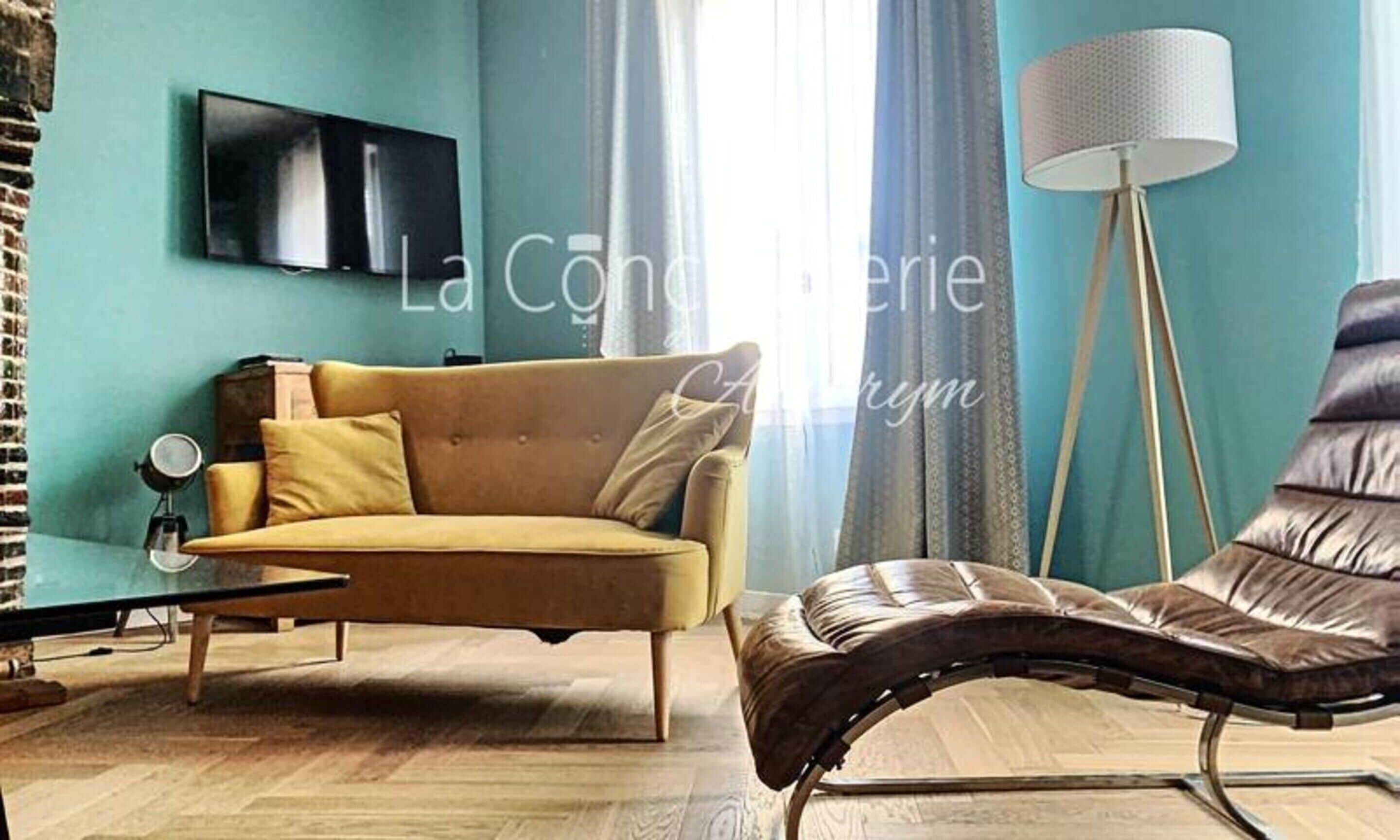Apartment | Living area