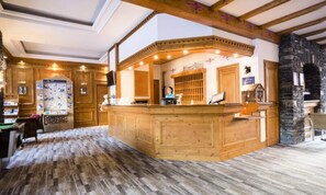 Lobby - Room for 5 People - Full Board (Val-Cenis)