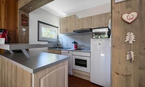 Microwave, oven, coffee/tea maker, electric kettle - Mu001 - 3 Rooms 6/8 People Near Carroz Centre (Araches-la-Frasse)
