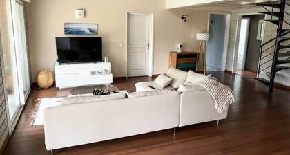 214 - Magnificent Villa With Swimming Pool in the Heart of the Forest