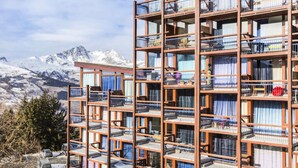 Balcony - Studio for 4 People in the Resort Center (Bourg-Saint-Maurice)