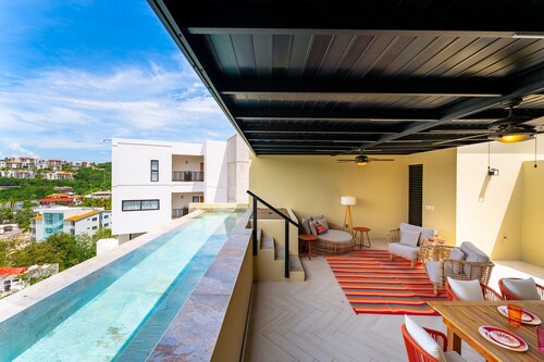 Penthouse with Pickle Ball Court
