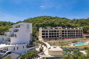 Exterior - Penthouse with Pickle Ball Court (Huatulco)