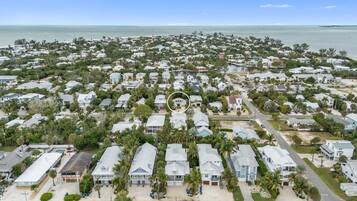 House, 4 Bedrooms | Exterior