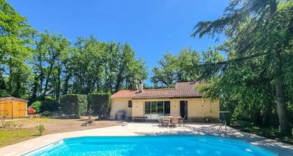 Villa in Fayence With Pool and Garden