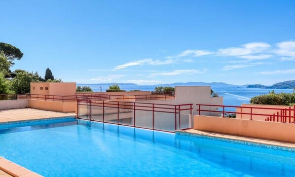 Alberca al aire libre 