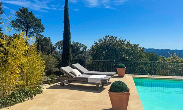 Indoor pool, outdoor pool - Houses & Villas for 8 People (Montauroux)