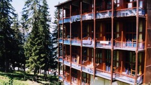 Exterior - Holiday Home in Charmettoger With Valley View (Bourg-Saint-Maurice)