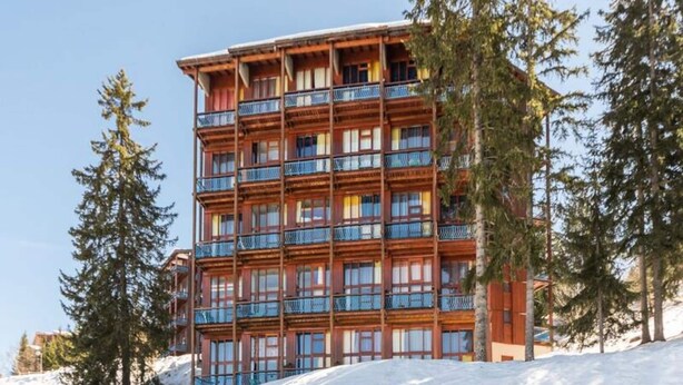 Exterior - Holiday Home in Charmettoger With Valley View (Bourg-Saint-Maurice)