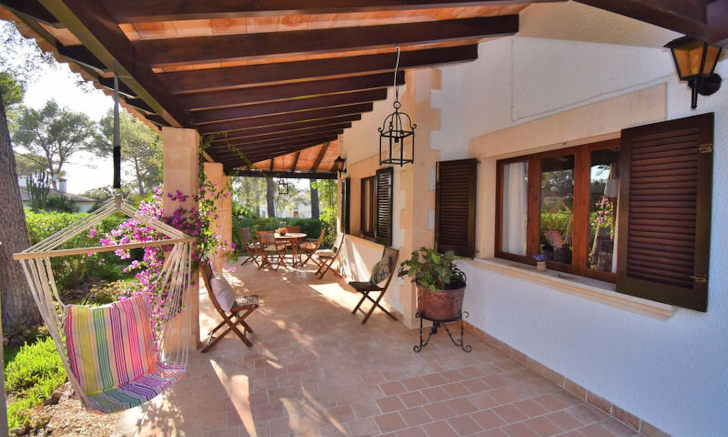 Tempat makan outdoor