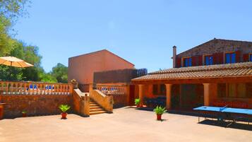 Khuôn viên nơi lưu trú