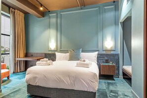 2 bedrooms, iron/ironing board, WiFi, bed sheets - Serene Heritage Penthouse in the Heart of Auckland (Auckland)