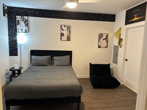 1 chambre, fer et planche à repasser, Wi-Fi, draps fournis