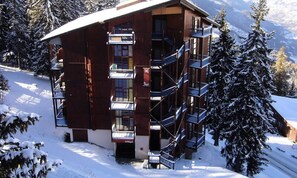Exterior - 2-room Duplex Apartment for 5 People, Close to the Slopes in the Village of Charmettoger in Arc 1800 (Bourg-Saint-Maurice)
