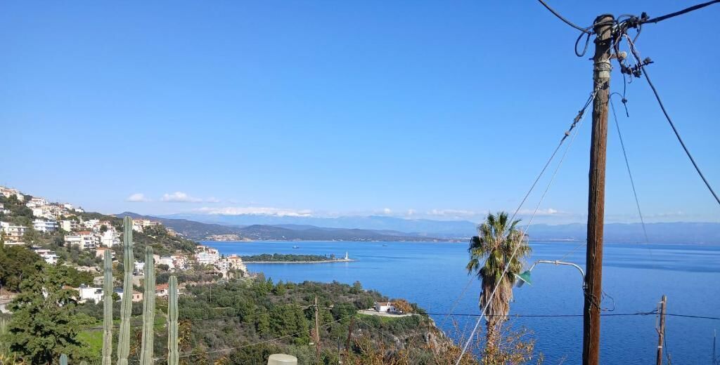 Laptop workspace, blackout curtains, soundproofing, iron/ironing board