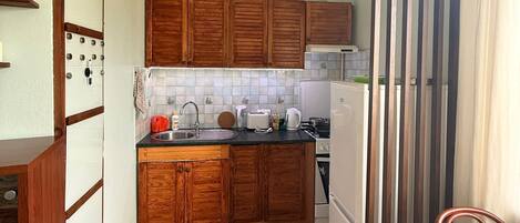 オーブン、コンロ