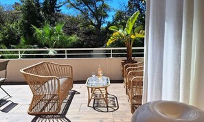 Terrace/patio - Apartments for 4 People (Antibes)