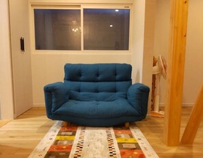 House, 1 Bedroom, Non Smoking, Kitchen | Living area