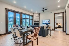 Dining - Blackstone Majesty | Luxury & Ski Vibes (Park City)
