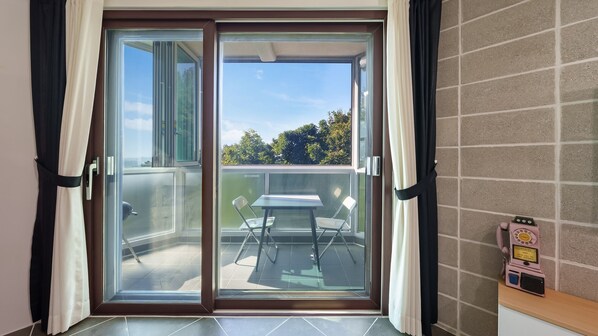 غرفة بتجهيزات أساسية - غرفة نوم واحدة (A201 (Spa & BBQ/ Half Ocean View)) | 1 غرفة نوم وواي فاي مجانًا