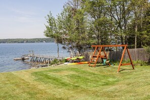 Children’s area - Fantastic studio with AC in charming East Boothbay (East Boothbay)