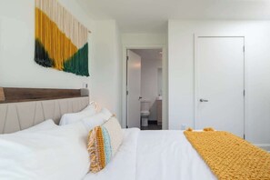 2 bedrooms, iron/ironing board, travel cot, WiFi