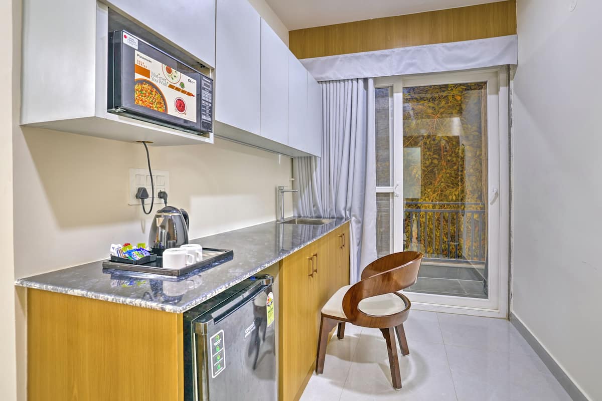 Espace de travail pour ordinateurs portables, rideaux dâobscurcissement