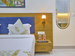 Studiosviitti, 1 suuri parisänky, parveke, kaupunkinäköala | Pimennysverhot, äänieristys, silitysrauta/-lauta