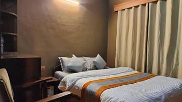Standard Double Room | Free WiFi