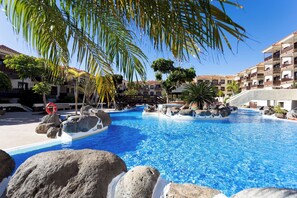 Pool - Home2Book Sea & Pool Apartment Costa del Silencio (Costa del Silencio)
